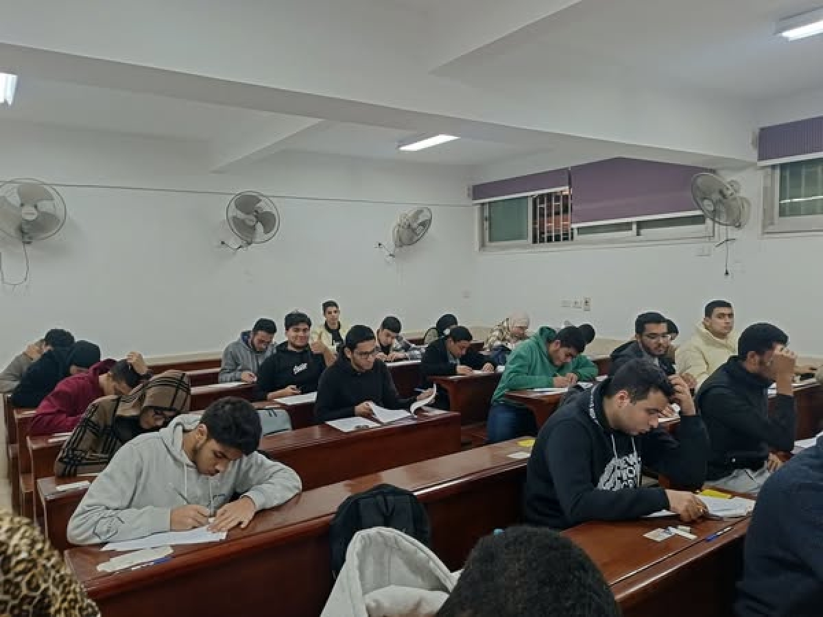 اليوم بدء إمتحانات الفصل الدراسي الأول للعام الجامعي ٢٠٢٥/٢٠٢٤